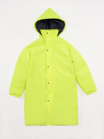 熊対策用フード付き防護服の製品単体写真